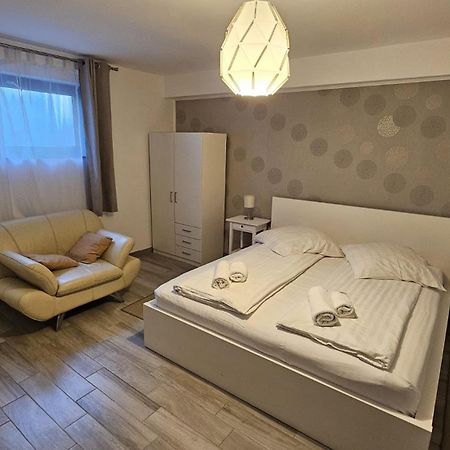 Neferprod Apartments - Is - Cam 06 Temešvár Exteriér fotografie